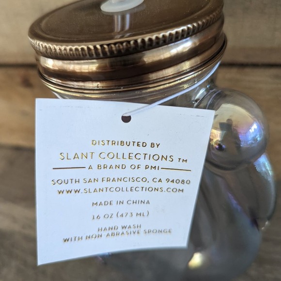 Slant Collections 16oz. Glass Swan Shaped Sipper with Lid and Straw - Picture 5 of 8